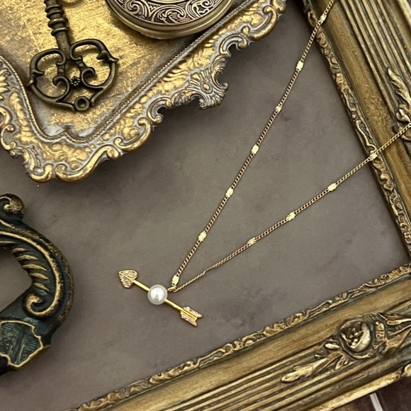 KATE SPADE • Love Game Arrow Pendant Necklace - Picture 4 of 4